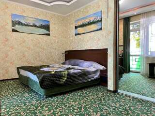 Гостиница Ледис Сочи Двухместный номер с 1 кроватью или 2 отдельными кроватями, вид на море-2