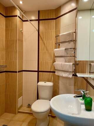 Гостиница Ледис Сочи Двухместный номер с 1 кроватью или 2 отдельными кроватями-5